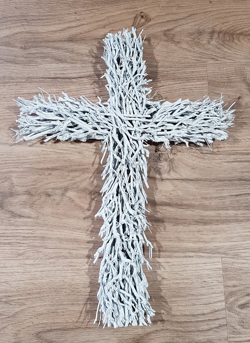 LARGE WHITE TIMBER CROSS – Layoun Interiors