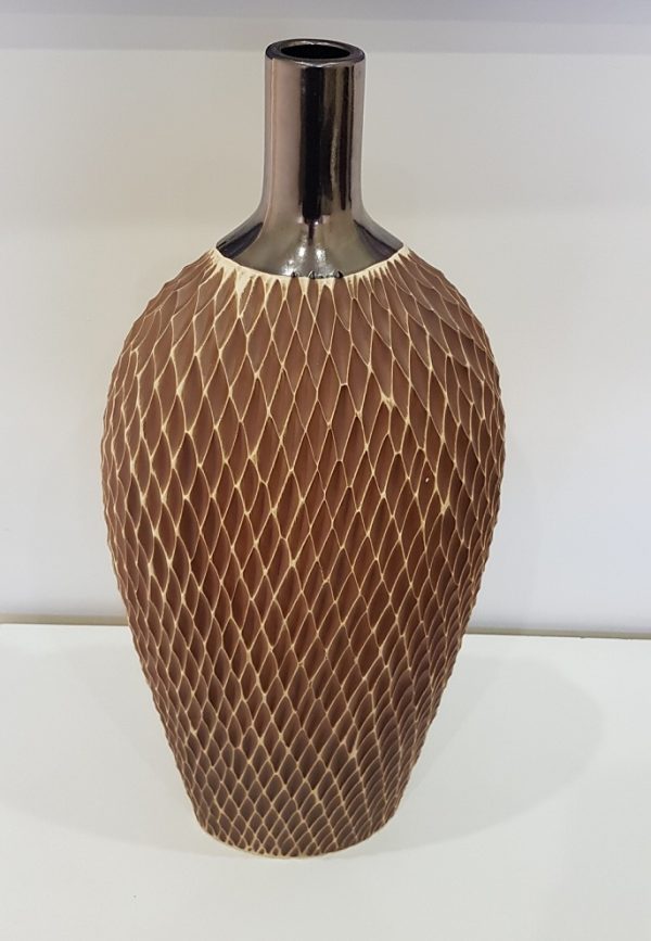 CERAMIC VASE